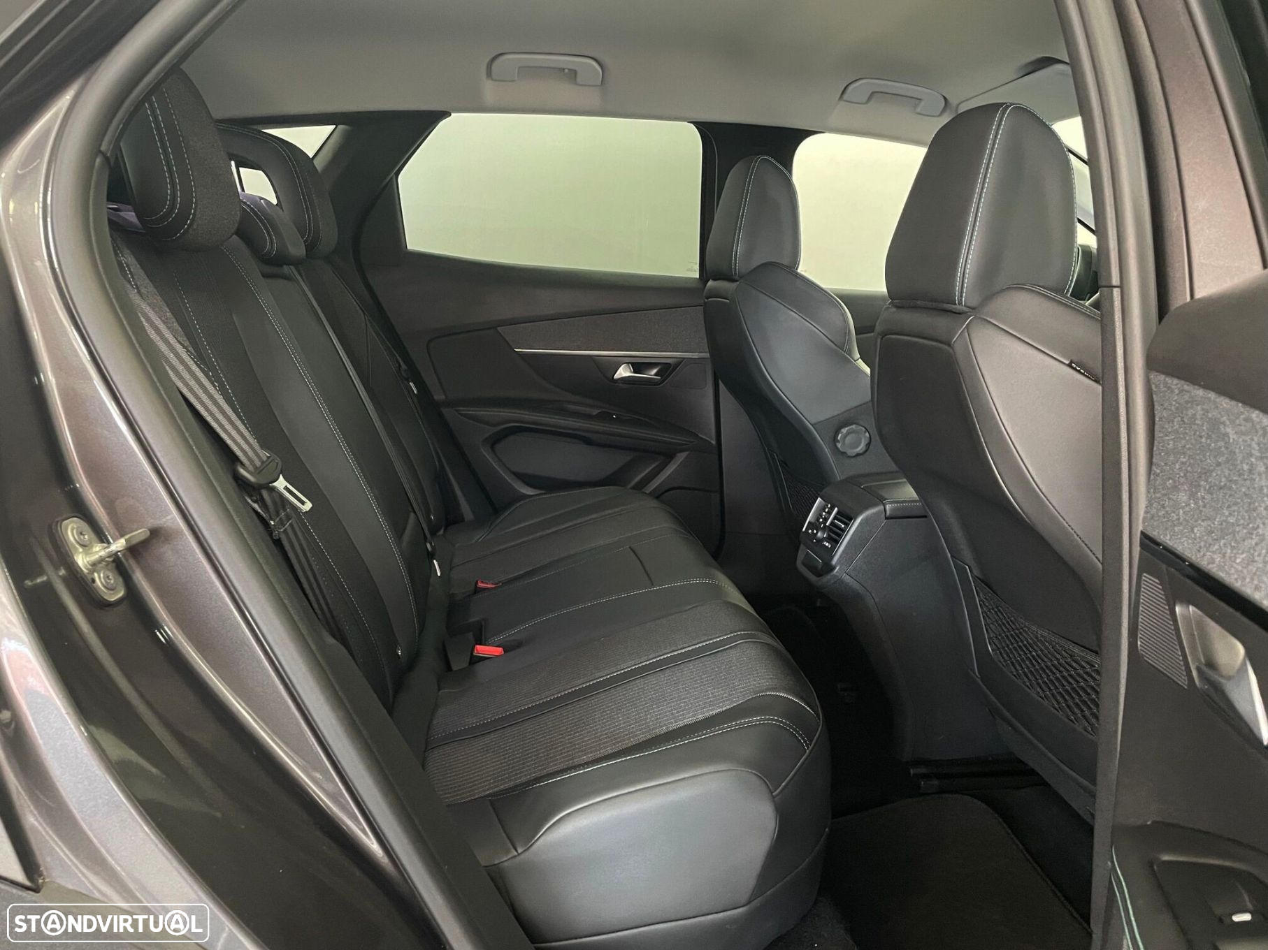 Peugeot 3008 - 19