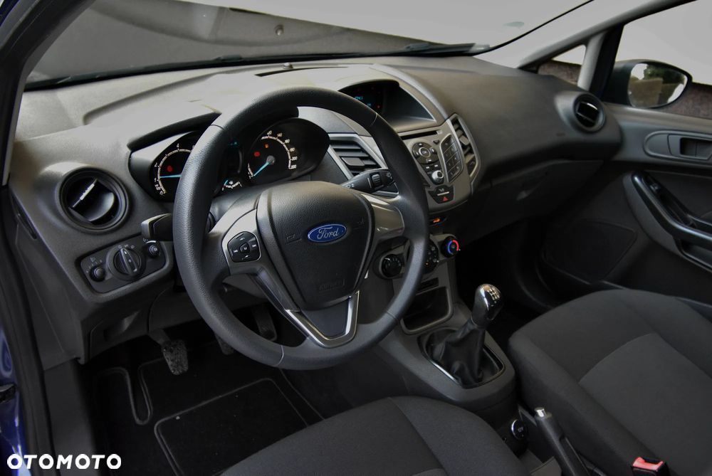 Ford Fiesta 1.25 Ambiente EU5 - 12