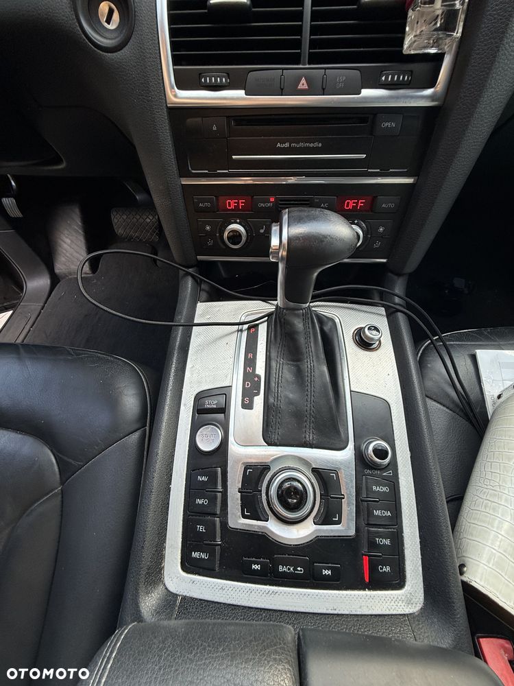 Audi Q7 - 16
