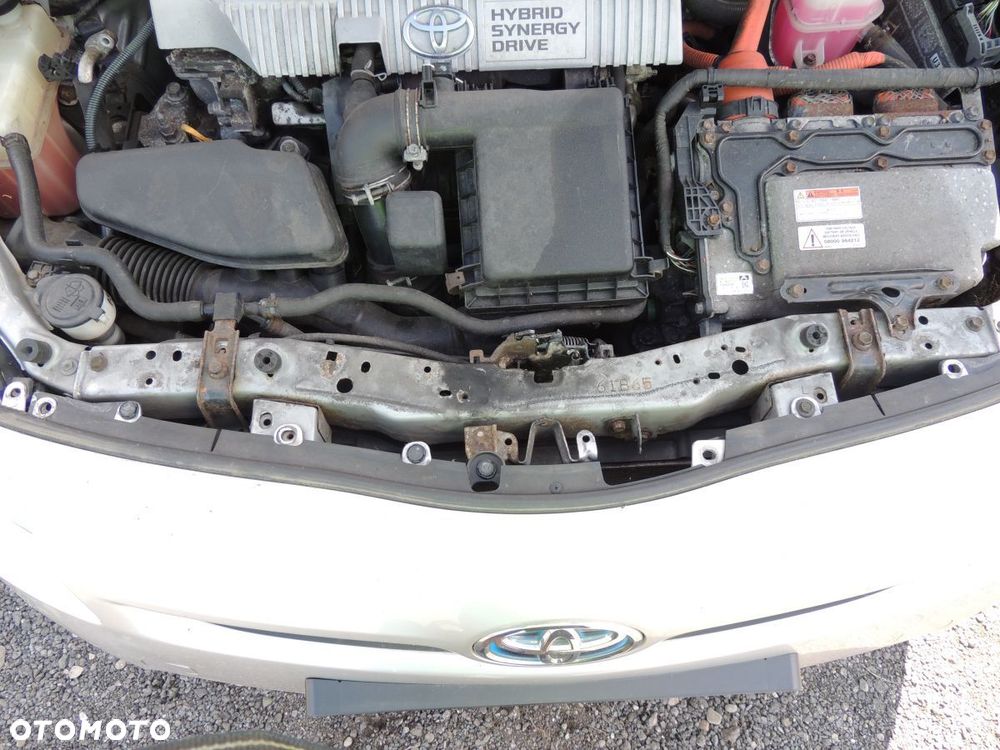 Chłodnica wody Toyota  Prius 3 Hybrid - 1