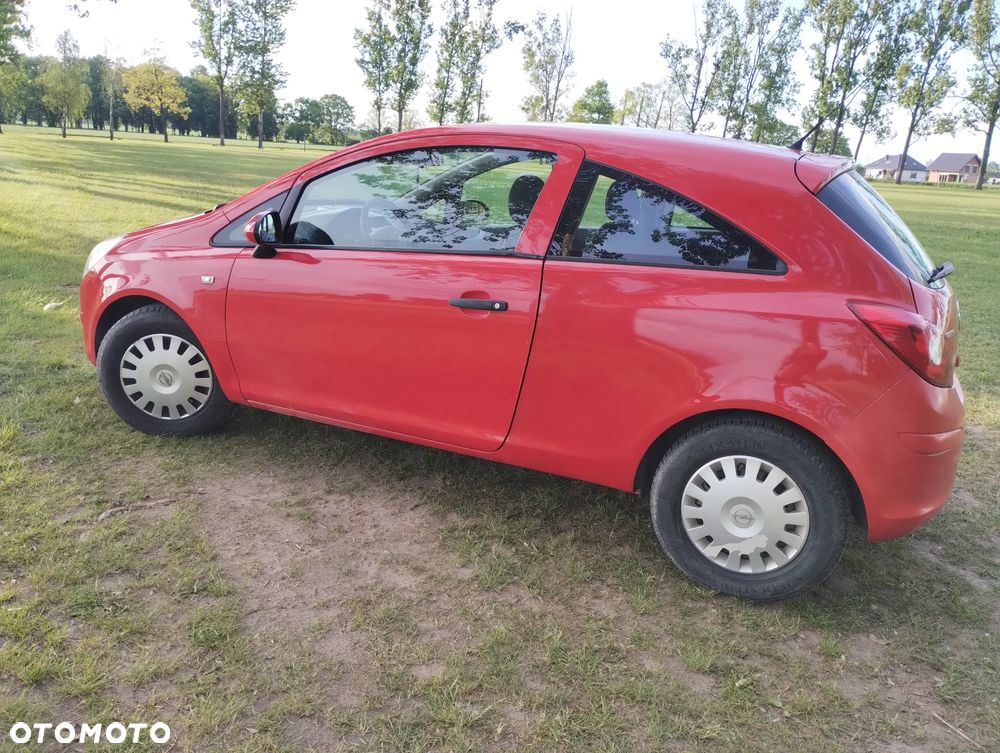 Opel Corsa 1.0 12V Essentia - 3