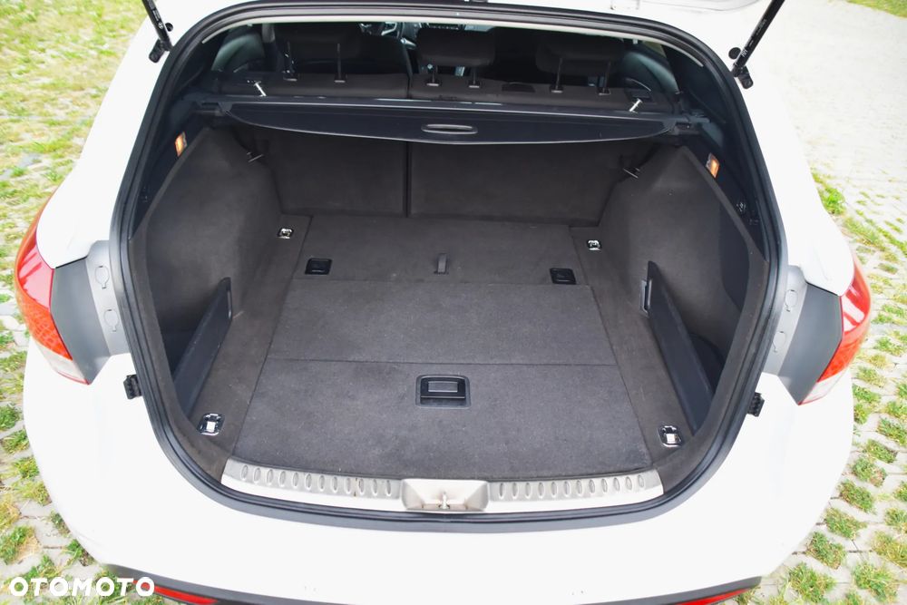 Hyundai i40 1.7 CRDi Style - 23