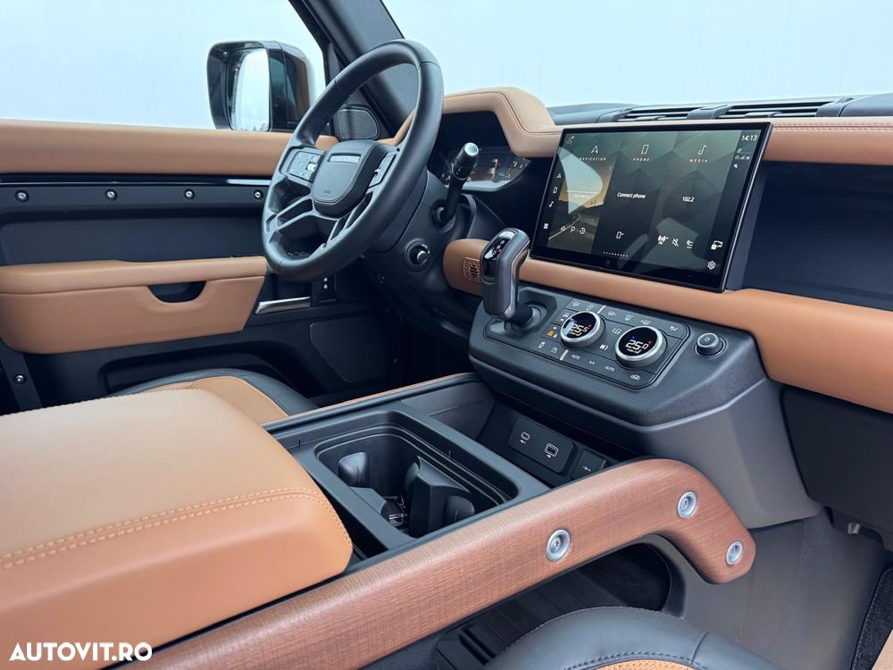 Land Rover Defender 110 3.0 P400 MHEV X - 23
