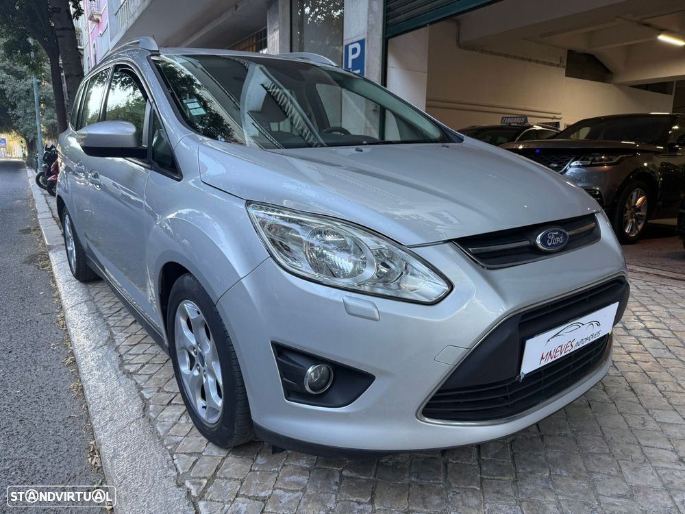 Ford Grand C-Max 1.6 TDCi S&S Ambiente - 8