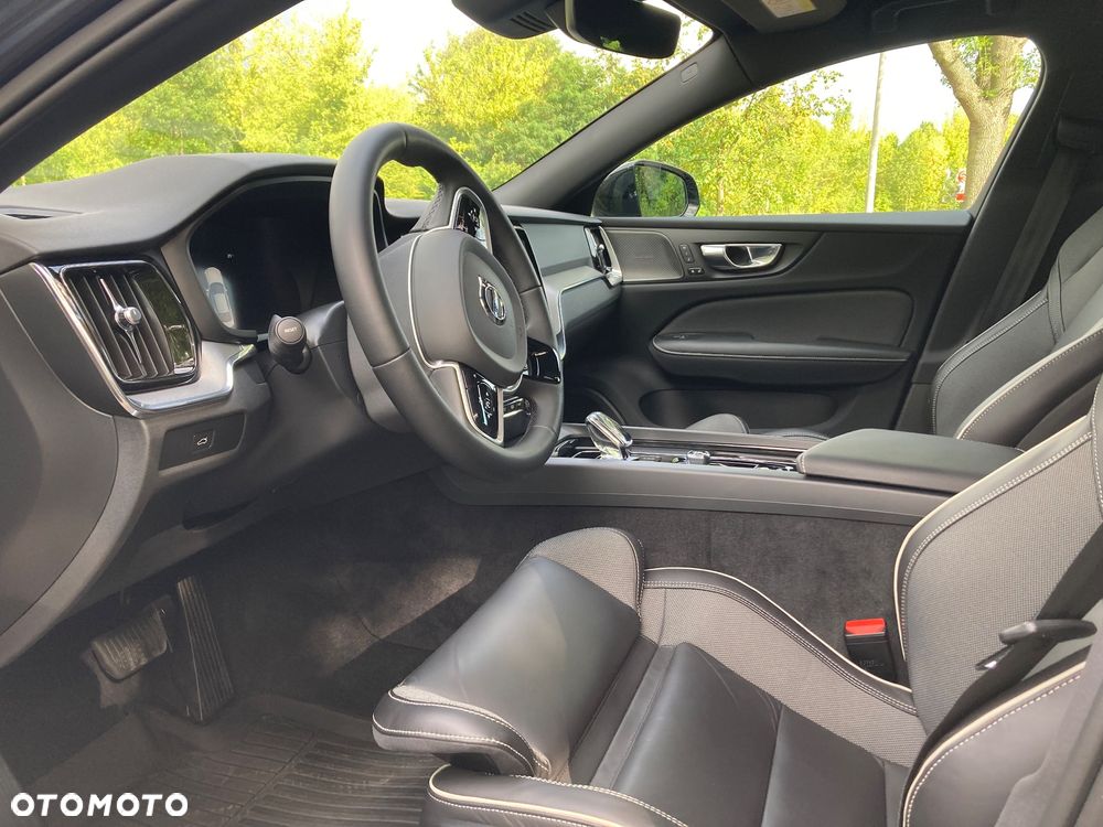 Volvo S60 B4 B Plus Dark - 17