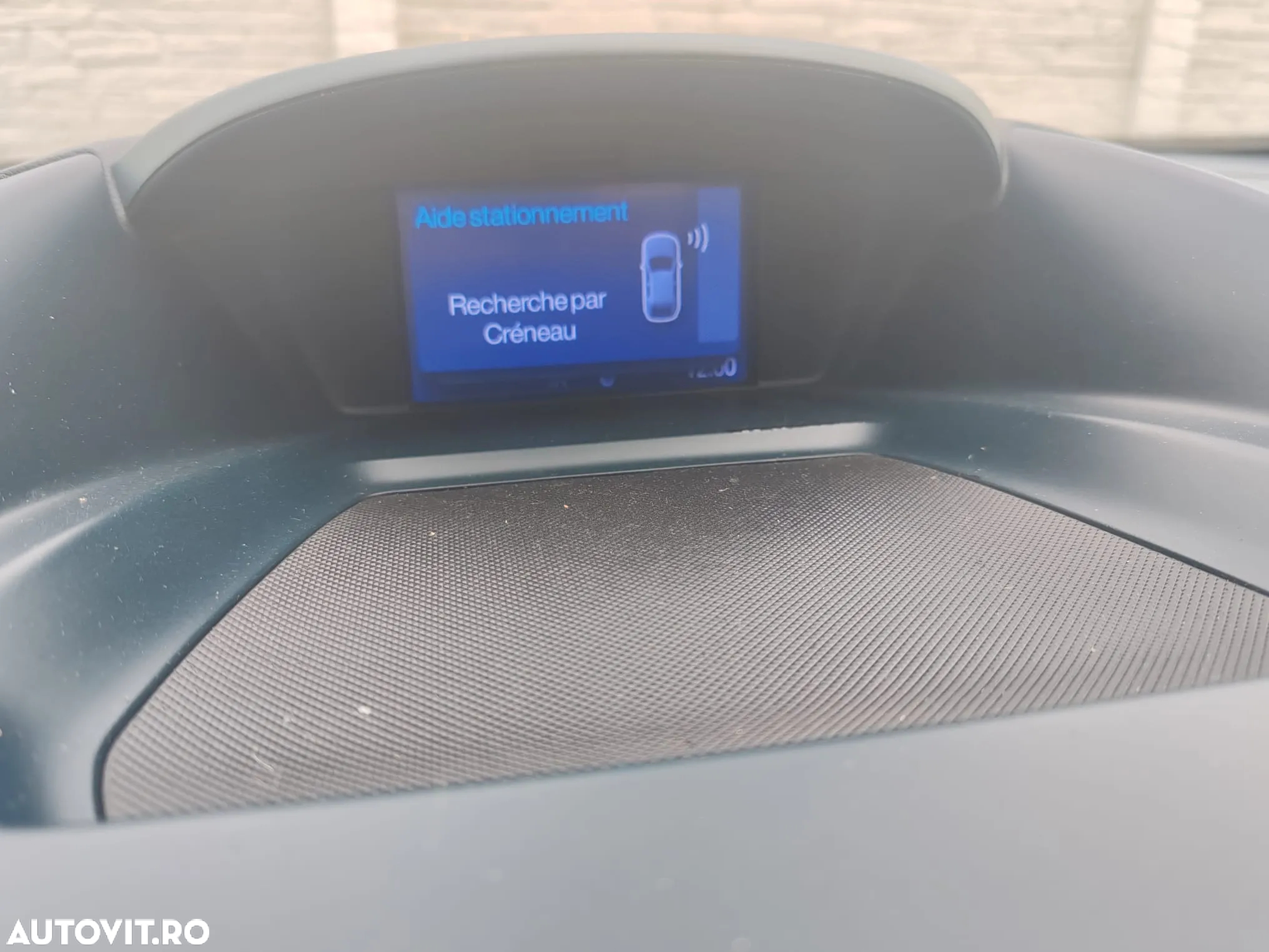 Ford Grand C-Max - 8