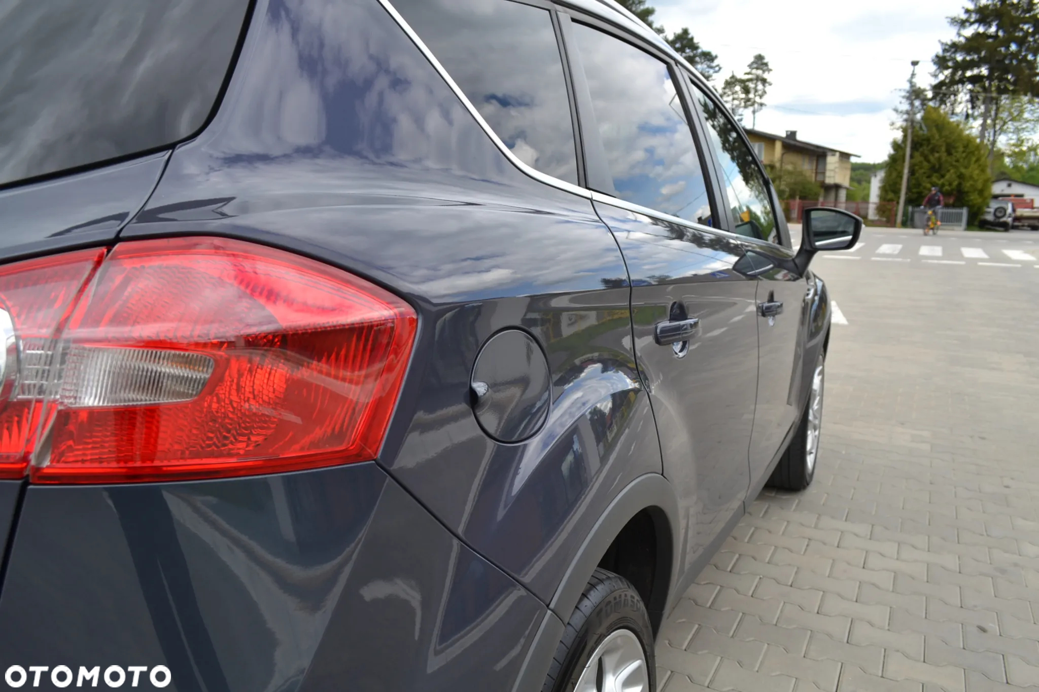 Ford Kuga 2.0 TDCi 4x4 Titanium - 35