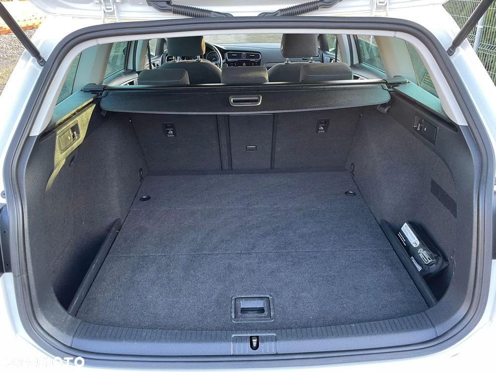 Volkswagen Golf 1.6 TDI BMT Highline DSG - 36