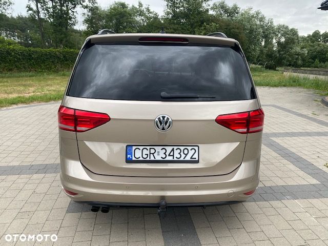 Volkswagen Touran 1.4 TSI BMT Comfortline DSG - 8