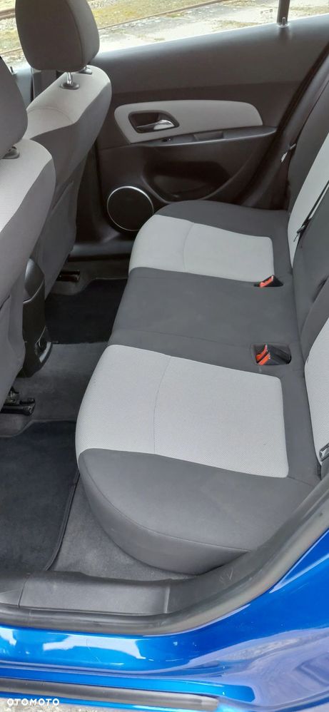 Chevrolet Cruze 2.0 D LTZ - 10