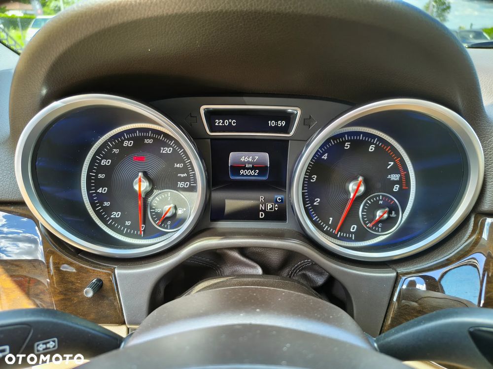 Mercedes-Benz GLE - 23