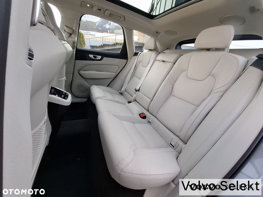 Volvo XC 60 - 12