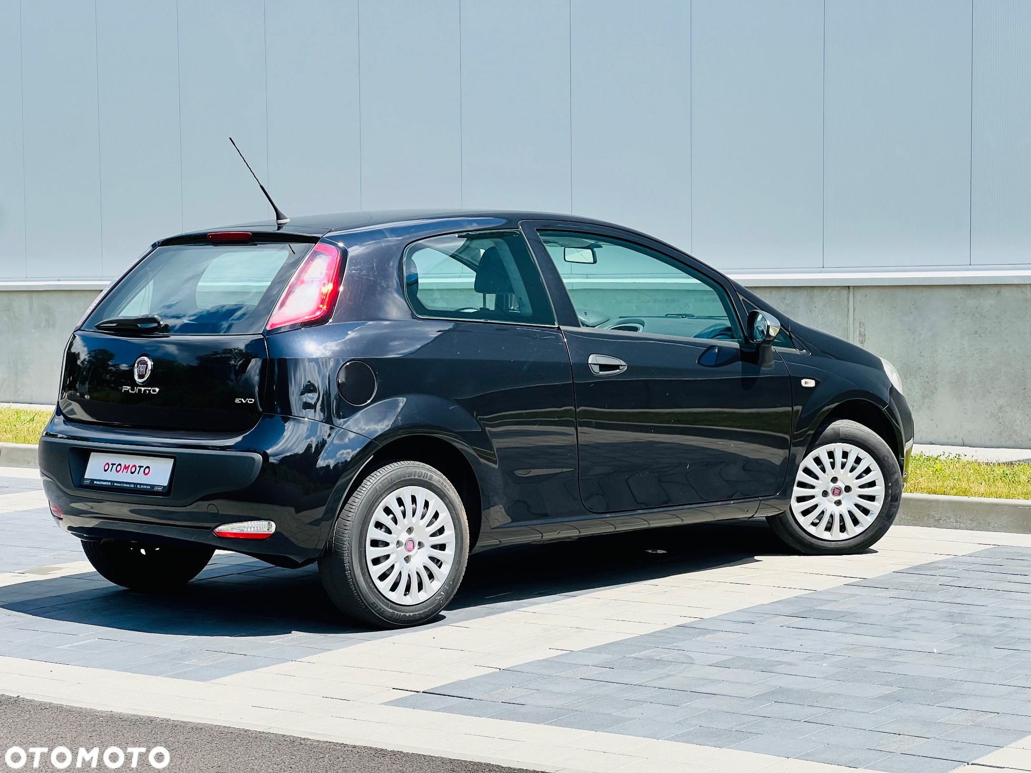 Fiat Punto Evo 1.4 8V Active - 15