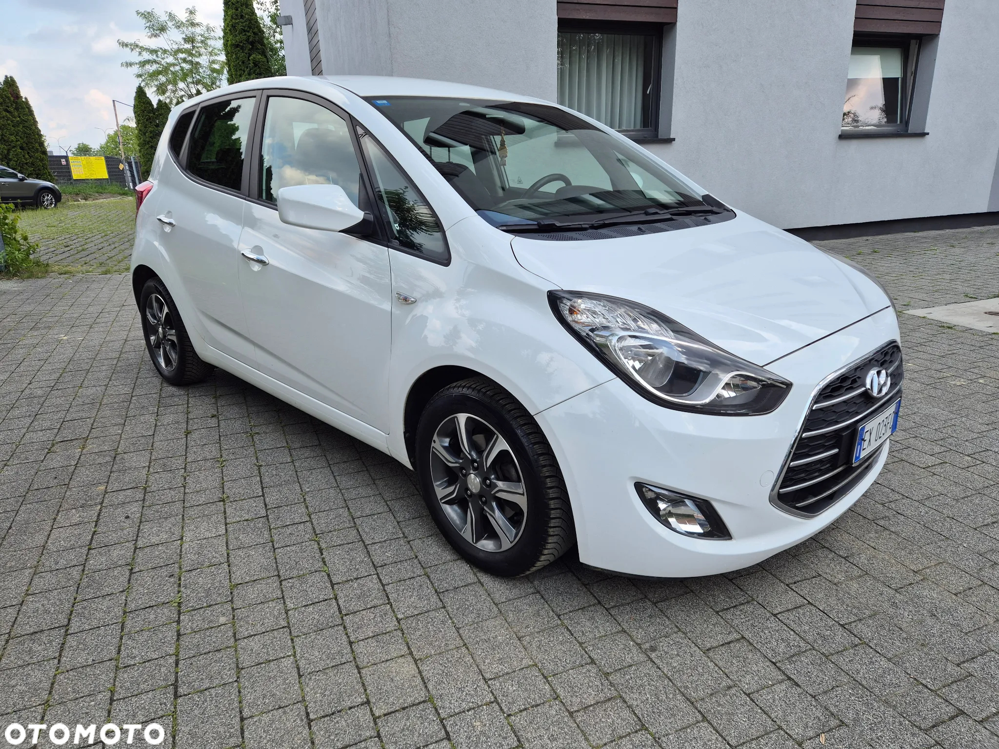 Hyundai ix20 1.4 CRDi blue Classic - 3