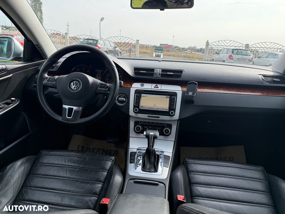 Volkswagen Passat Variant 2.0 TDI 4Motion BlueMotion Technology Highline DSG - 3