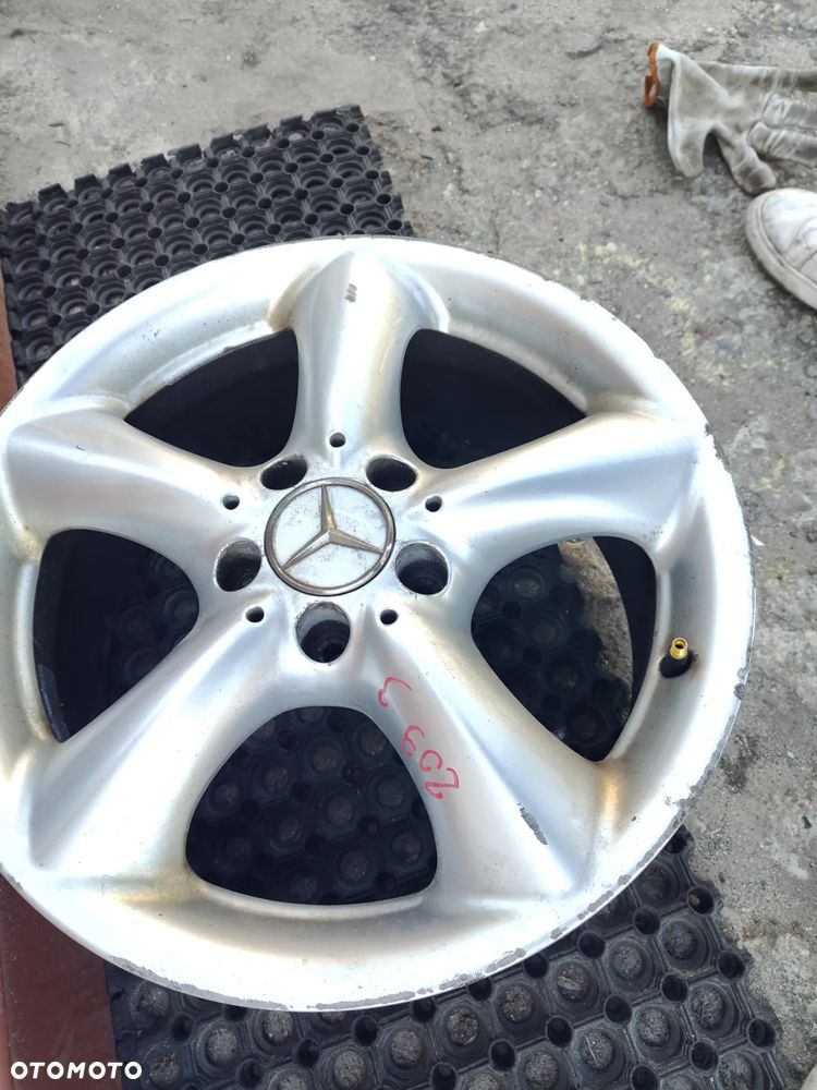 MERCEDES CLK W209 FELGA Aluminiowa A2094010502 Sztuka - 2