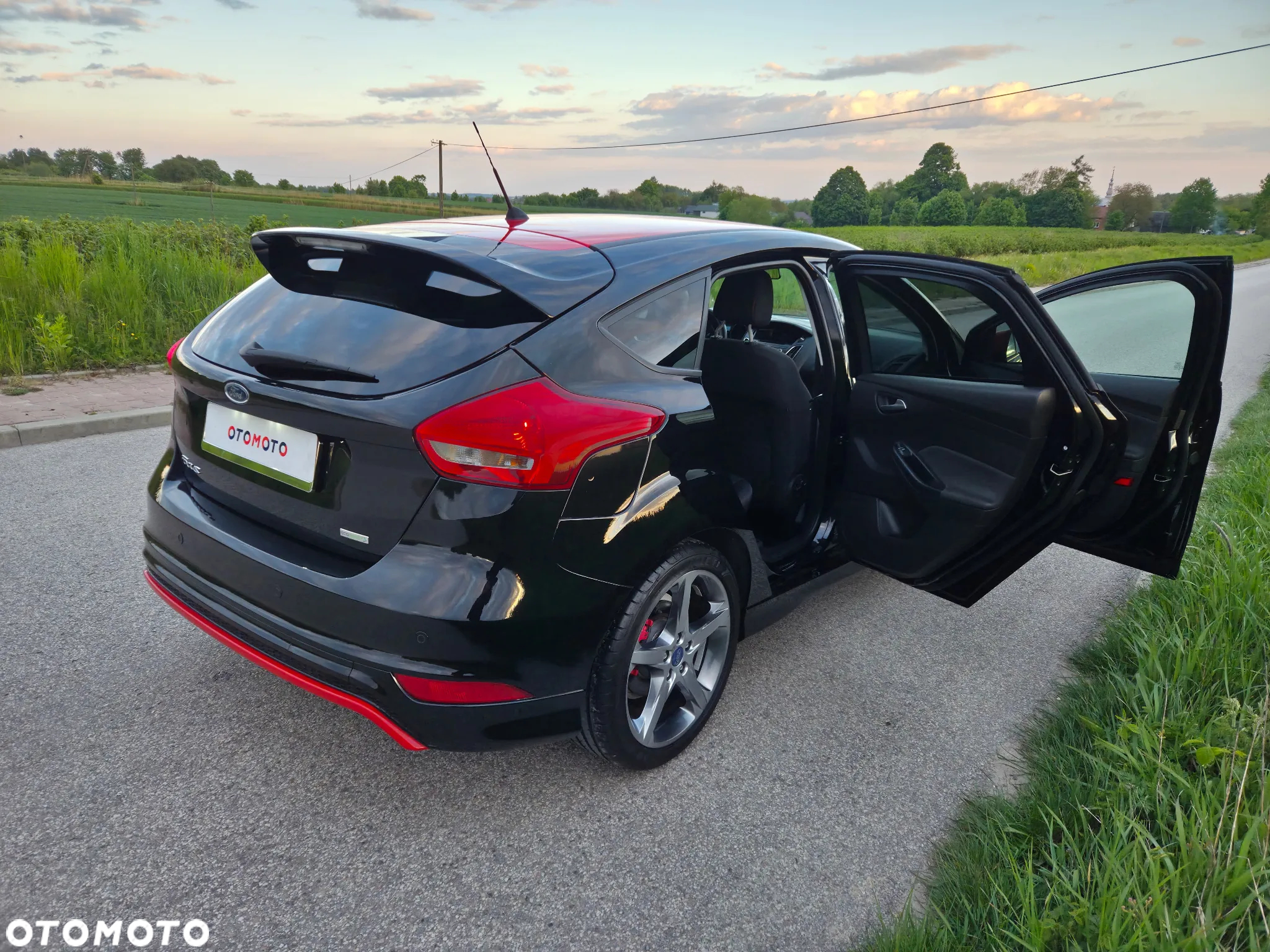 Ford Focus 1.0 EcoBoost ST-Line Red ASS - 21