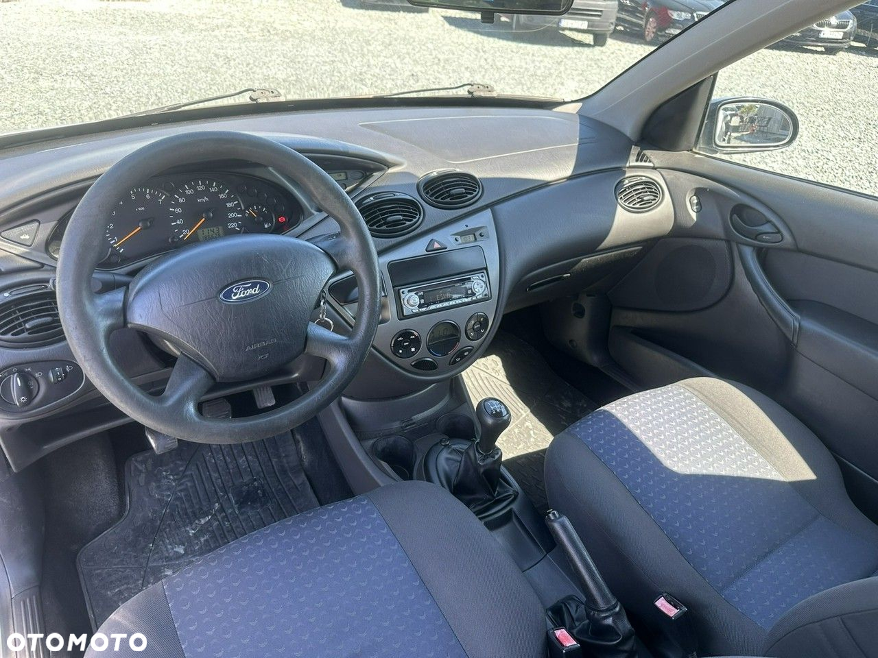Ford Focus 1.6 X100 - 14