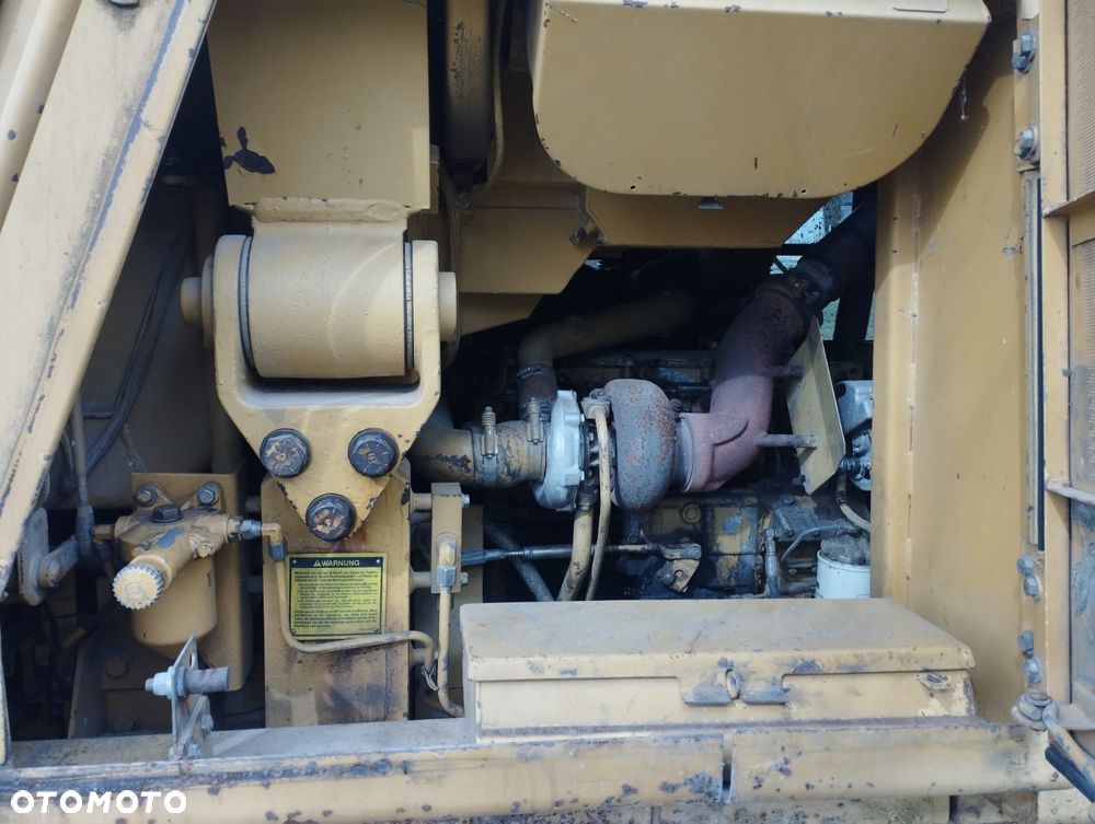 Caterpillar 953 - 9