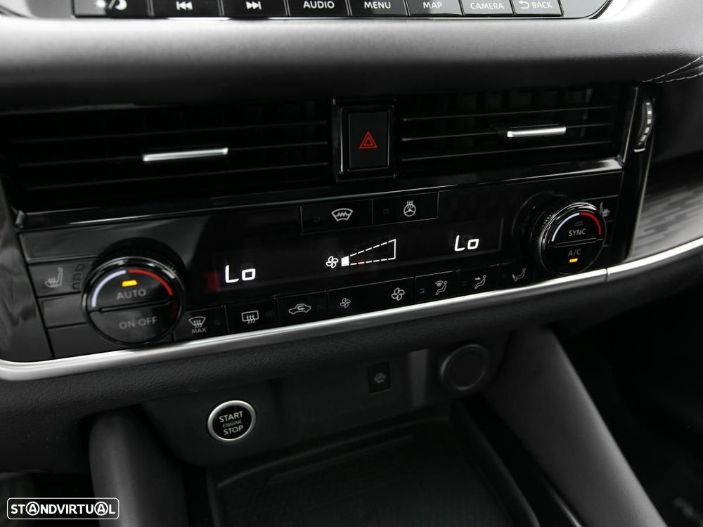 Nissan Qashqai 1.3 DIG-T Tekna Xtronic - 25