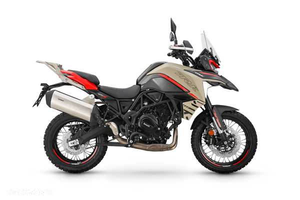 Benelli Inny