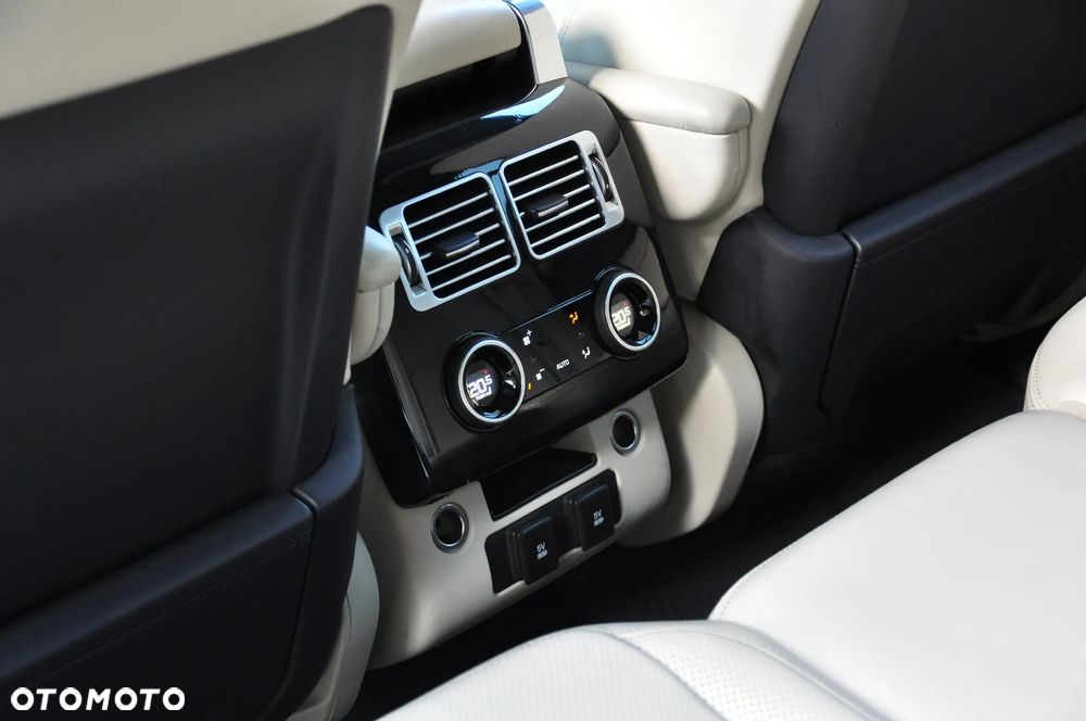 Land Rover Range Rover 3.0 V6 S/C Vogue - 35