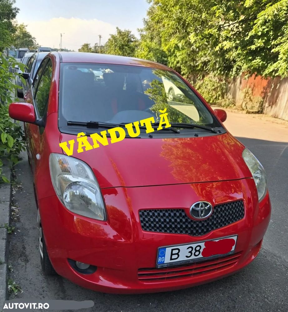 TOYOTA Yaris