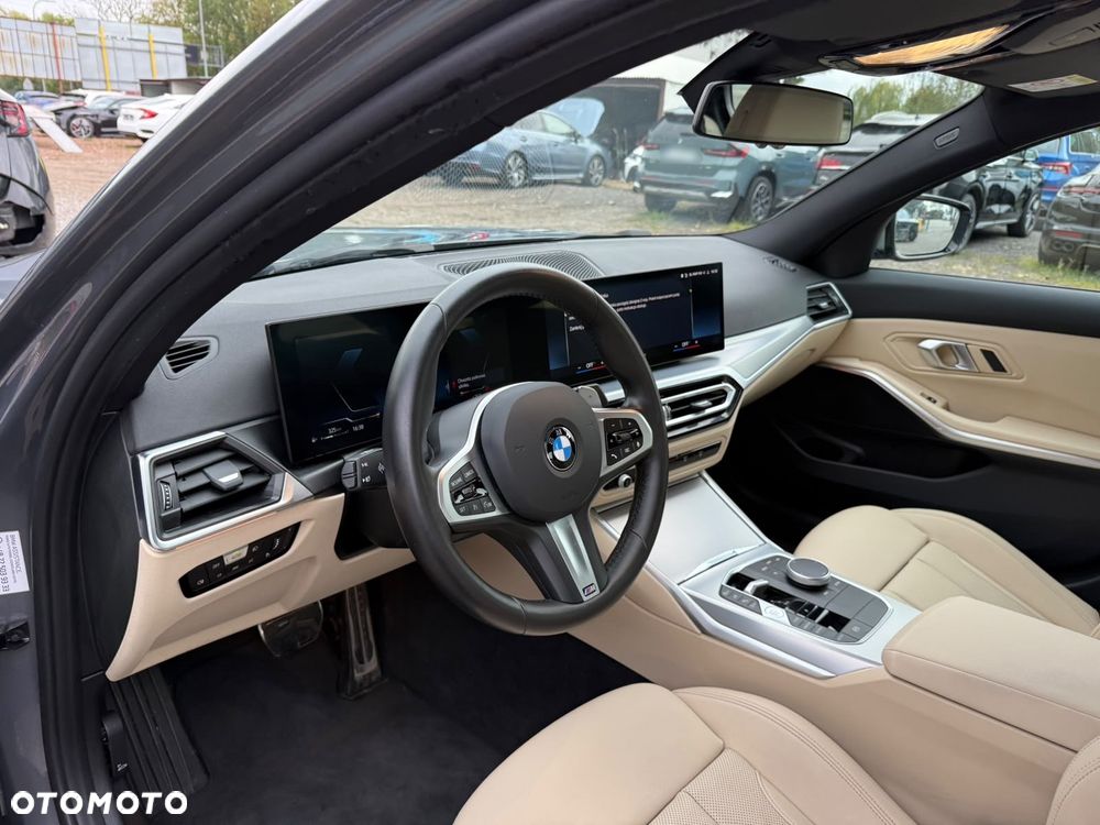 BMW Seria 3 318i M Sport - 15