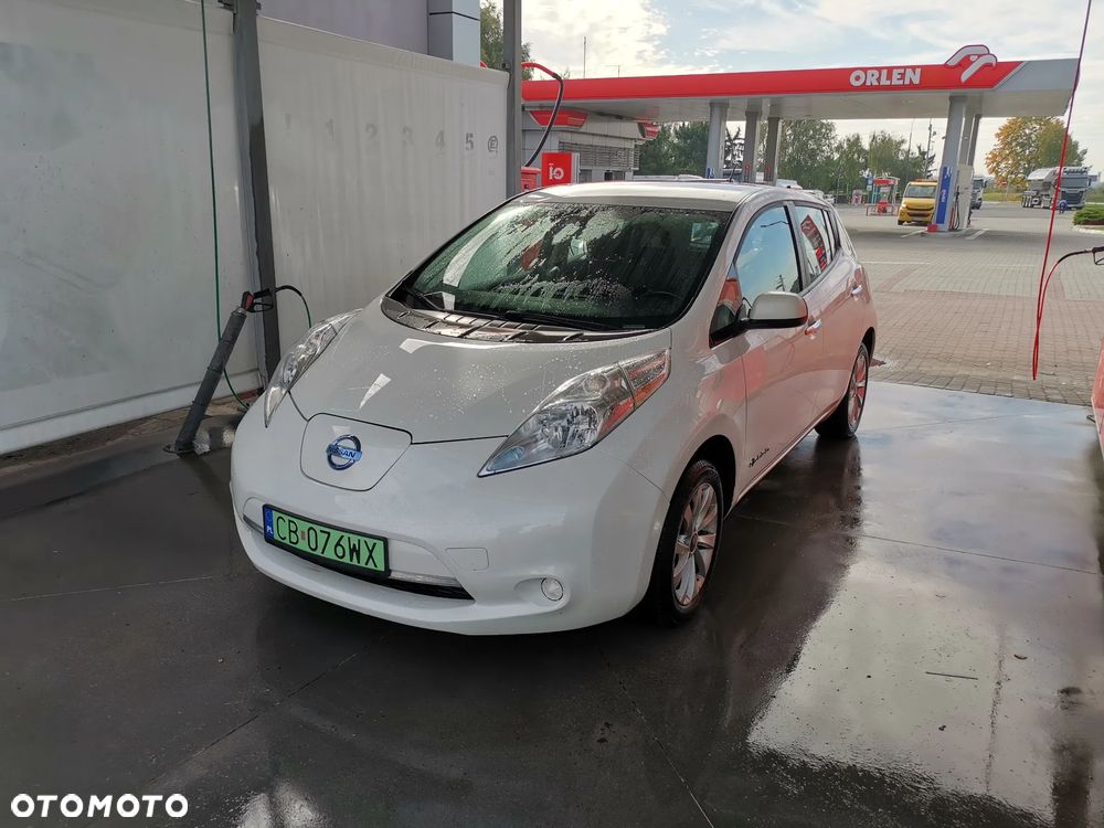Nissan Leaf - 1