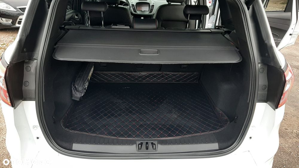 Ford Kuga 2.0 TDCi 4x4 ST-Line - 9