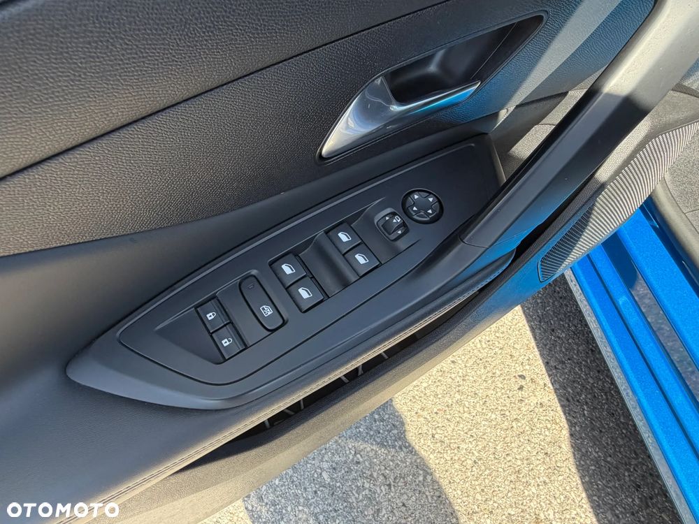 Peugeot 308 1.2 PureTech Allure Pack S&S - 30