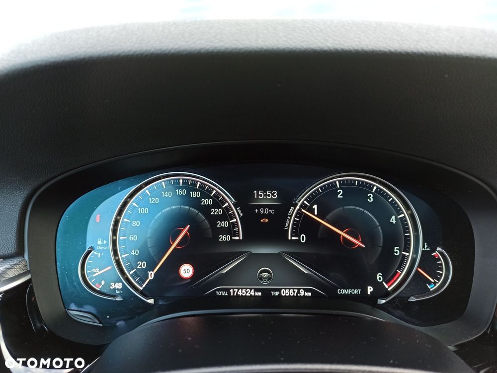 BMW Seria 5 - 25