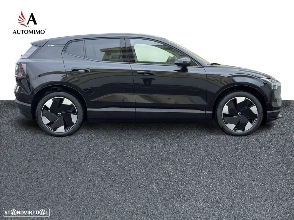 Volvo EX30 Single Motor Extended Range RWD Ultra - 3
