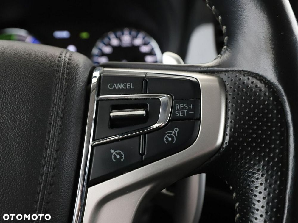 Mitsubishi Outlander 2.4 4WD - 32