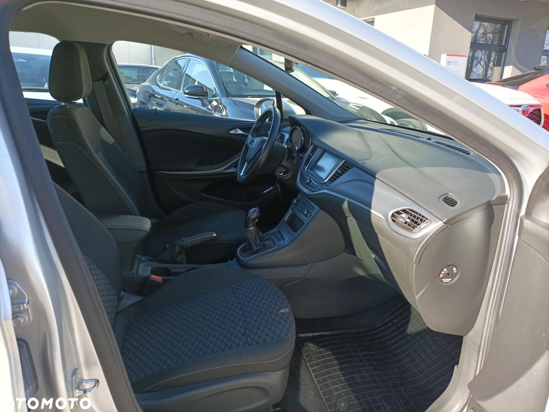 Opel Astra - 9