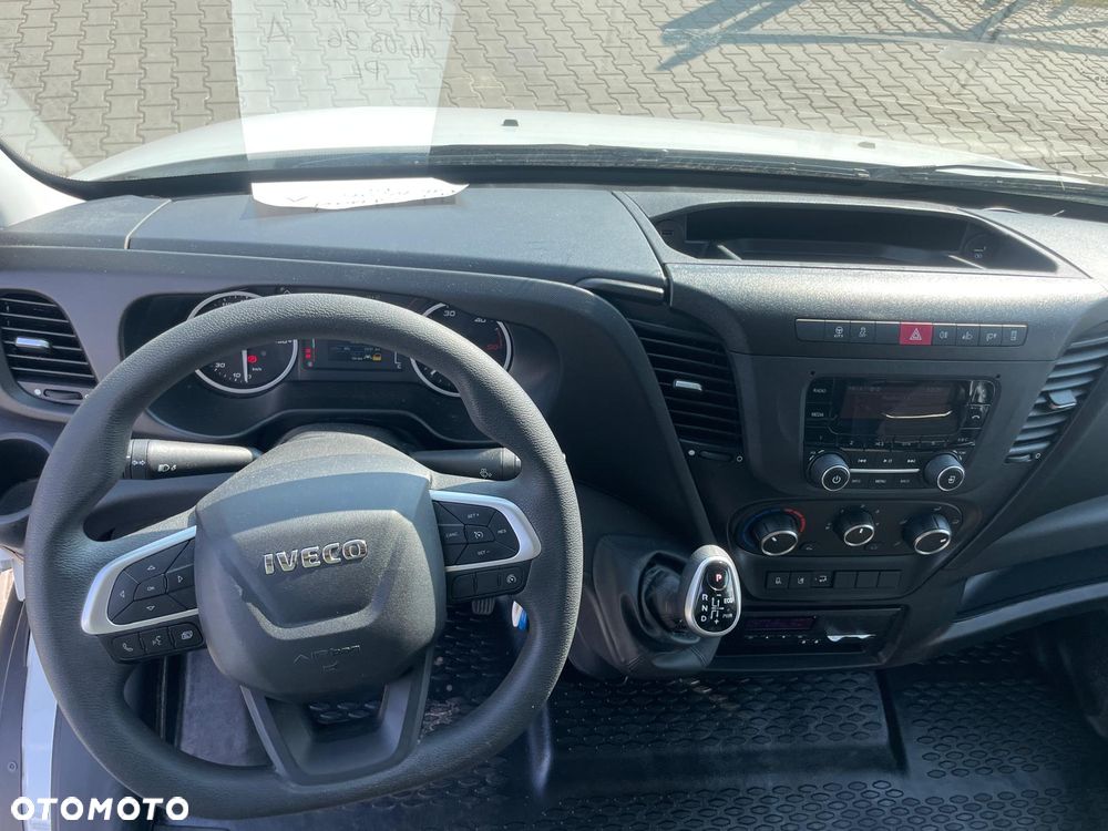 Iveco 70C18A8 Kontener 15EP Winda Pneumatyka Gwarancja - 14