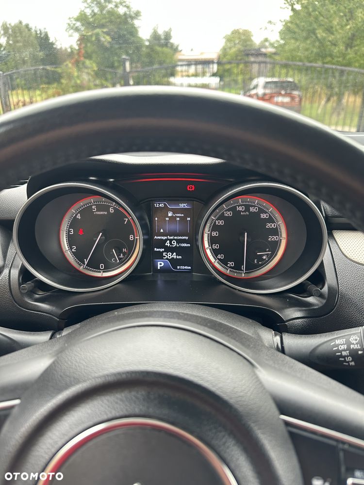 Suzuki Swift 1.2 Dualjet SHVS Premium Plus CVT - 14