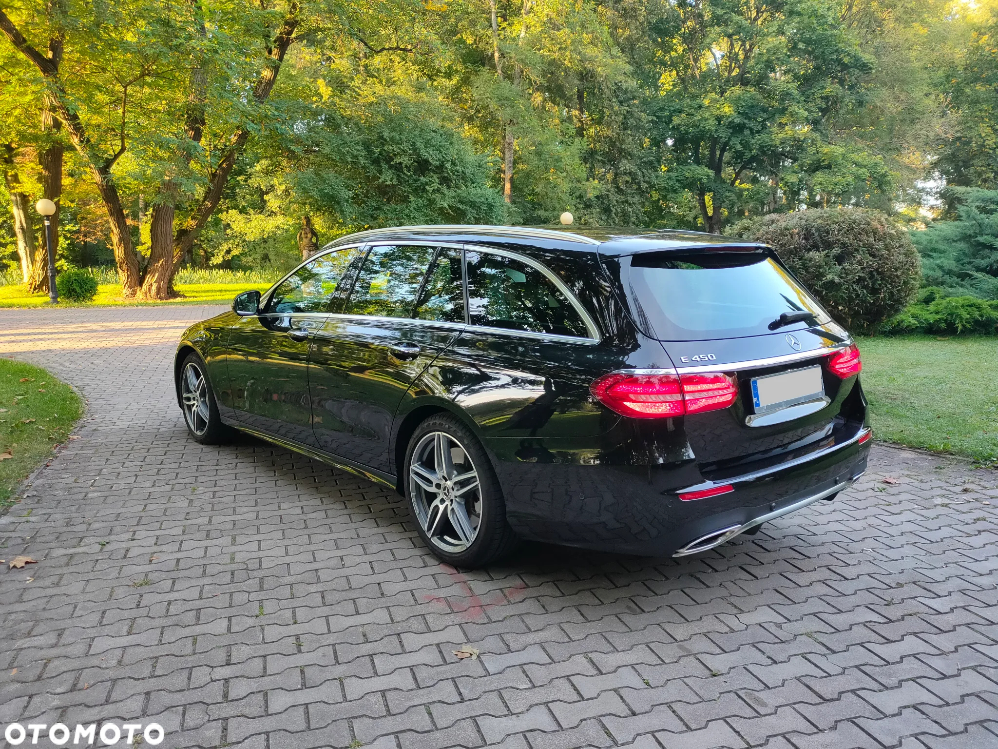 Mercedes-Benz Klasa E 450 4Matic T 9G-TRONIC Avantgarde - 9