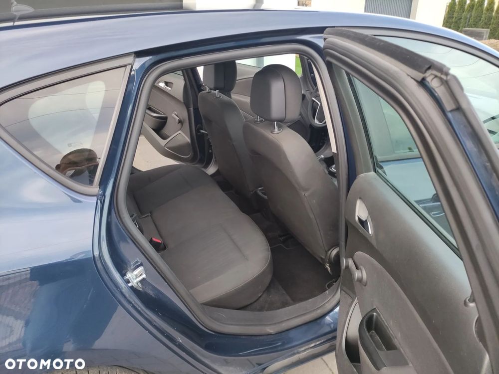Opel Astra - 15