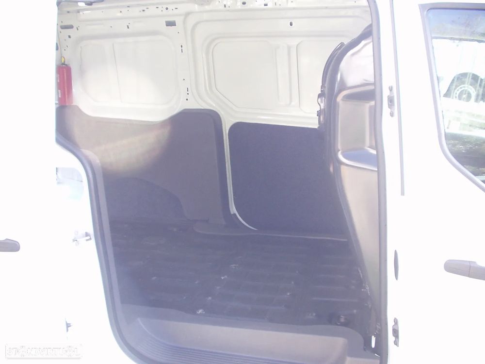 Ford Transit Connect 1.5 TDCI 120cv - 7