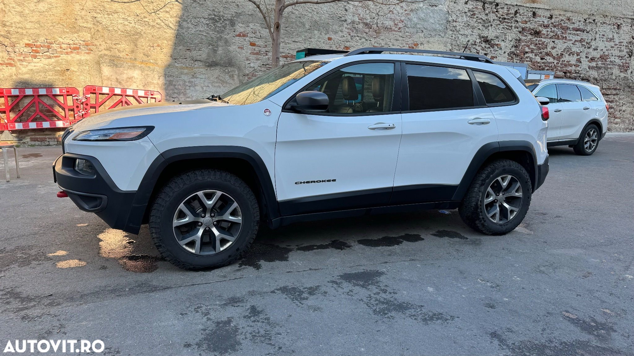 Jeep Cherokee 3.2 V6 Trailhawk - 9