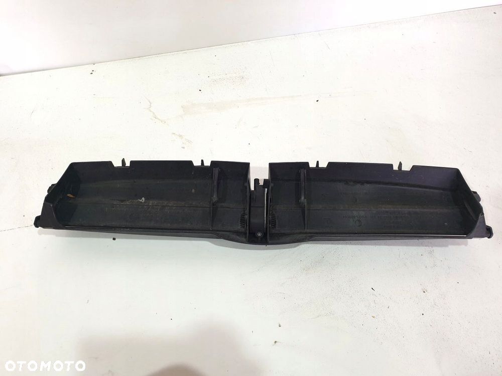 TESLA X KIEROWNICA WLOT POWIETRZA ROLETA ŻALUZJA 1034850-00-E ORYGINAŁ - 2