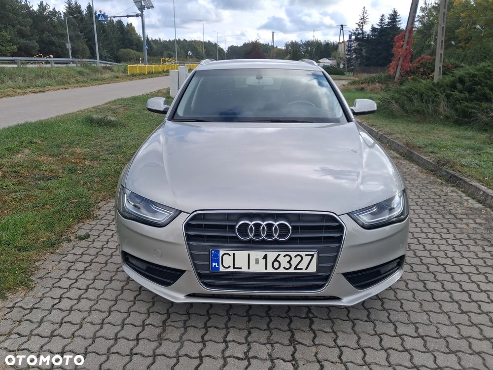 Audi A4 Avant 2014 photo 2