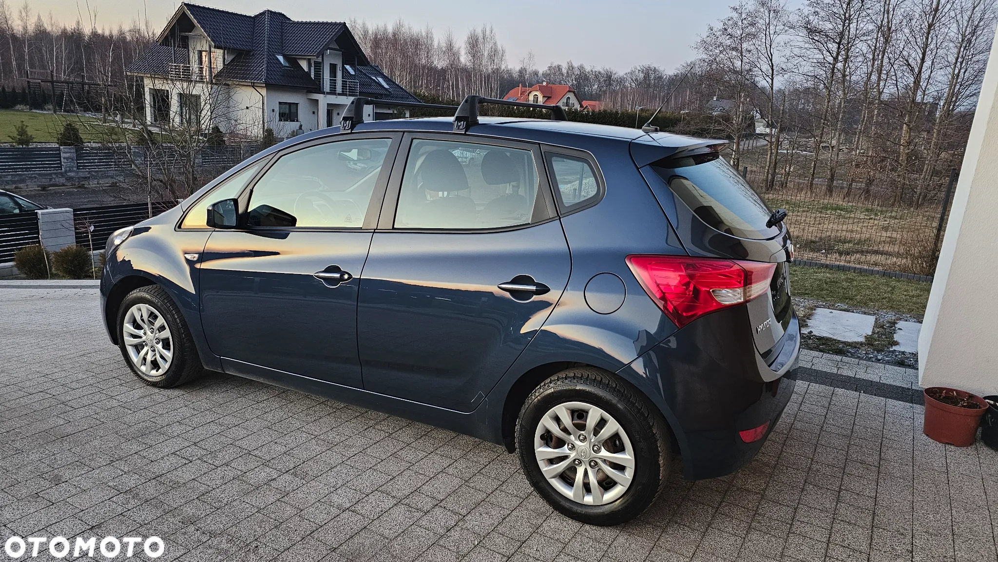 Hyundai ix20 1.4 blue Comfort - 27