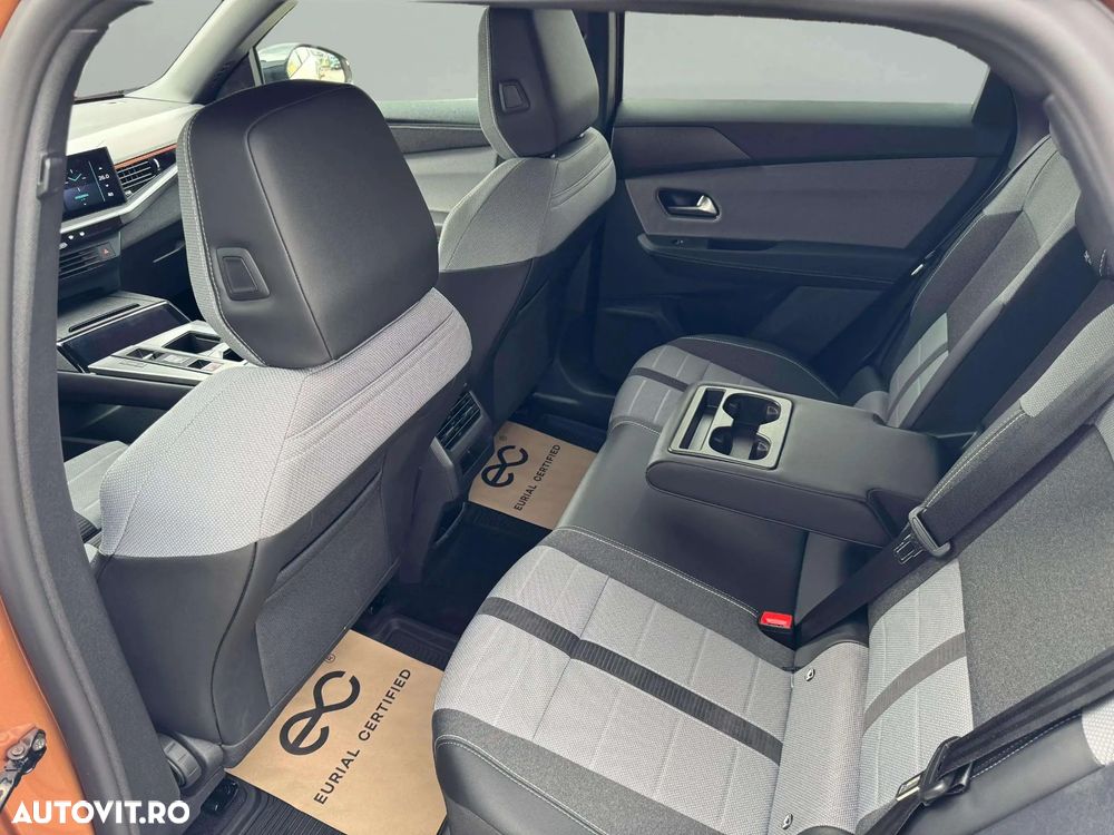 Opel Grandland 1.2 Turbo eDCT6 MHEV GS - 14