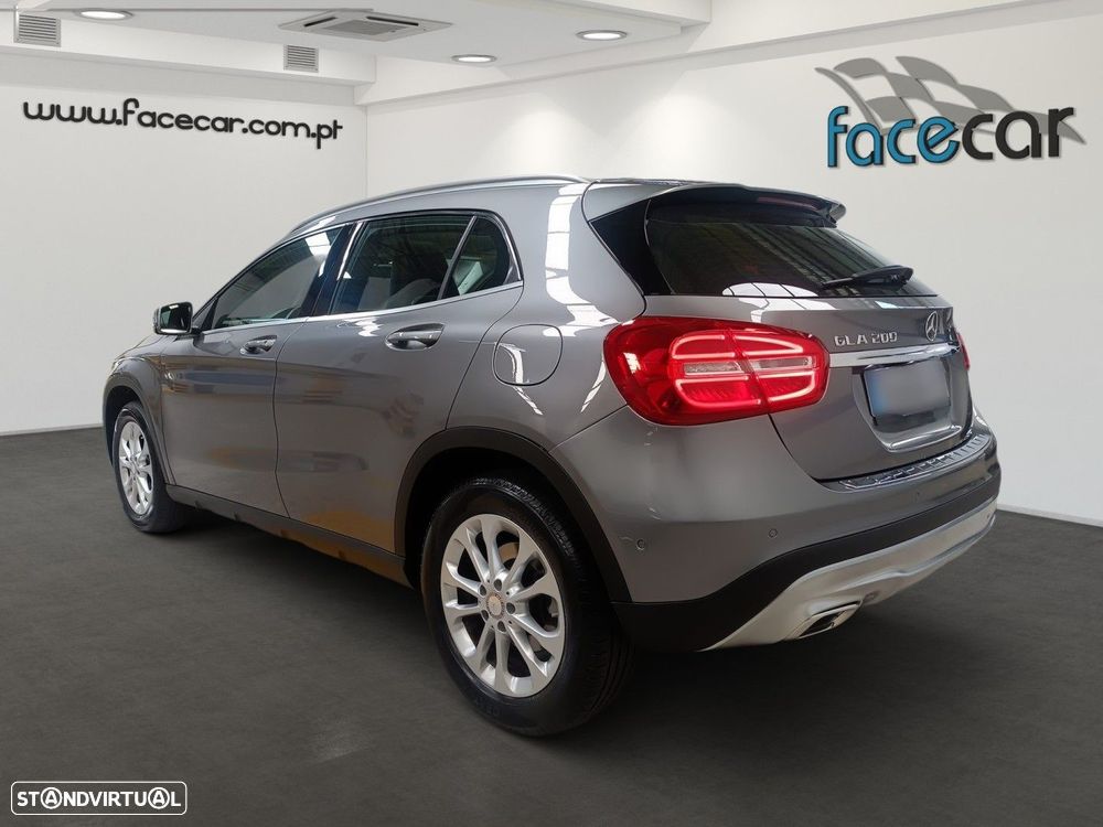 Mercedes-Benz GLA 200 (CDI) d 4Matic 7G-DCT - 4