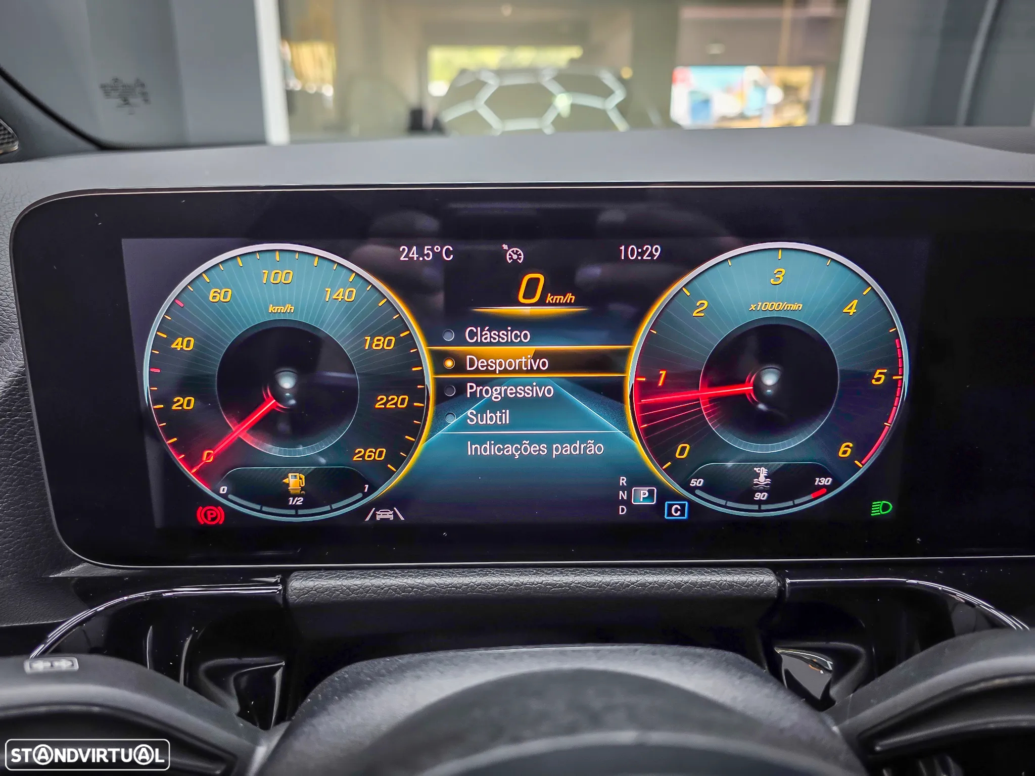 Mercedes-Benz GLA 200 d 8G-DCT AMG Line - 31