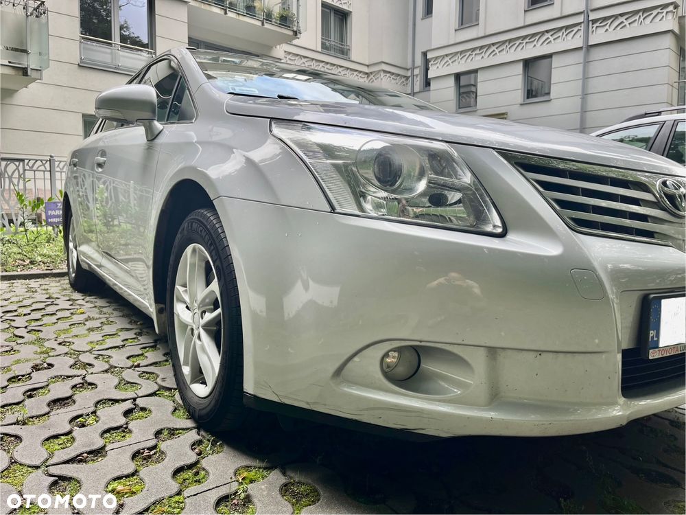 Toyota Avensis 2.0 D-4D Sol - 31