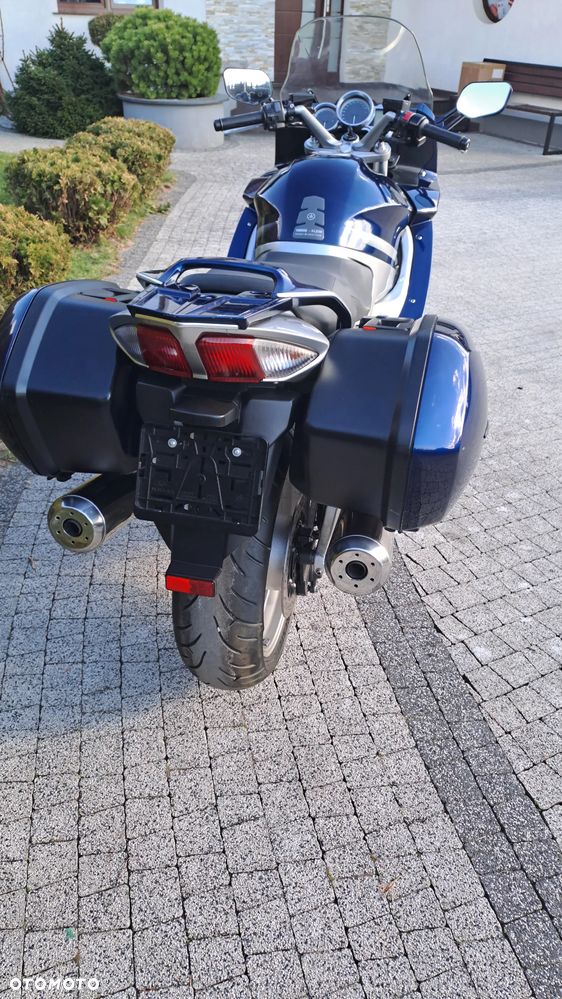 Yamaha FJR - 24