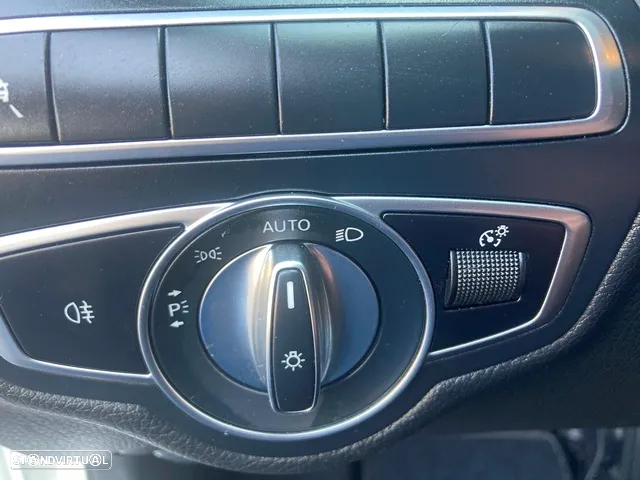 Mercedes-Benz C 300 de Avantgarde - 29